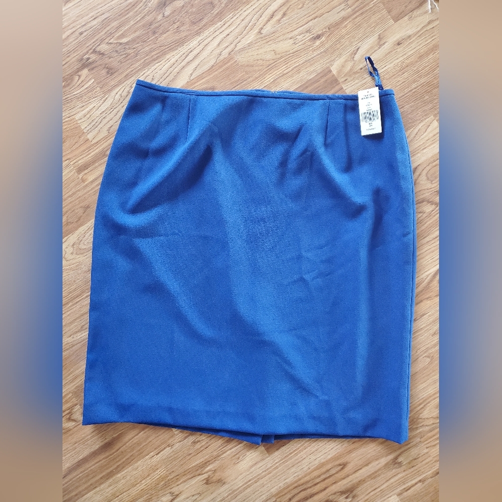 NWT Tahari Skirt Cobalt 18W